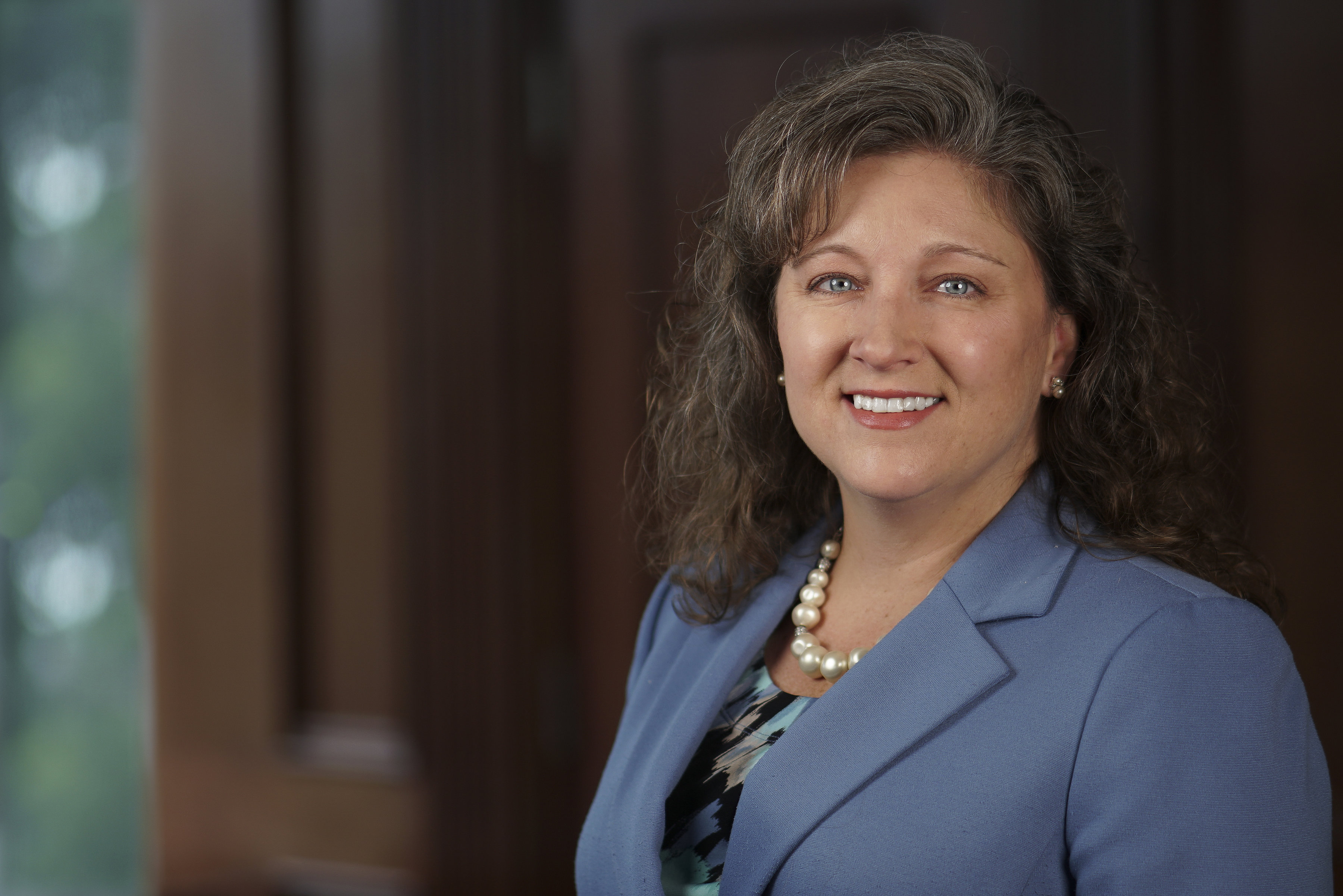 headshot of Jennifer  Henderson